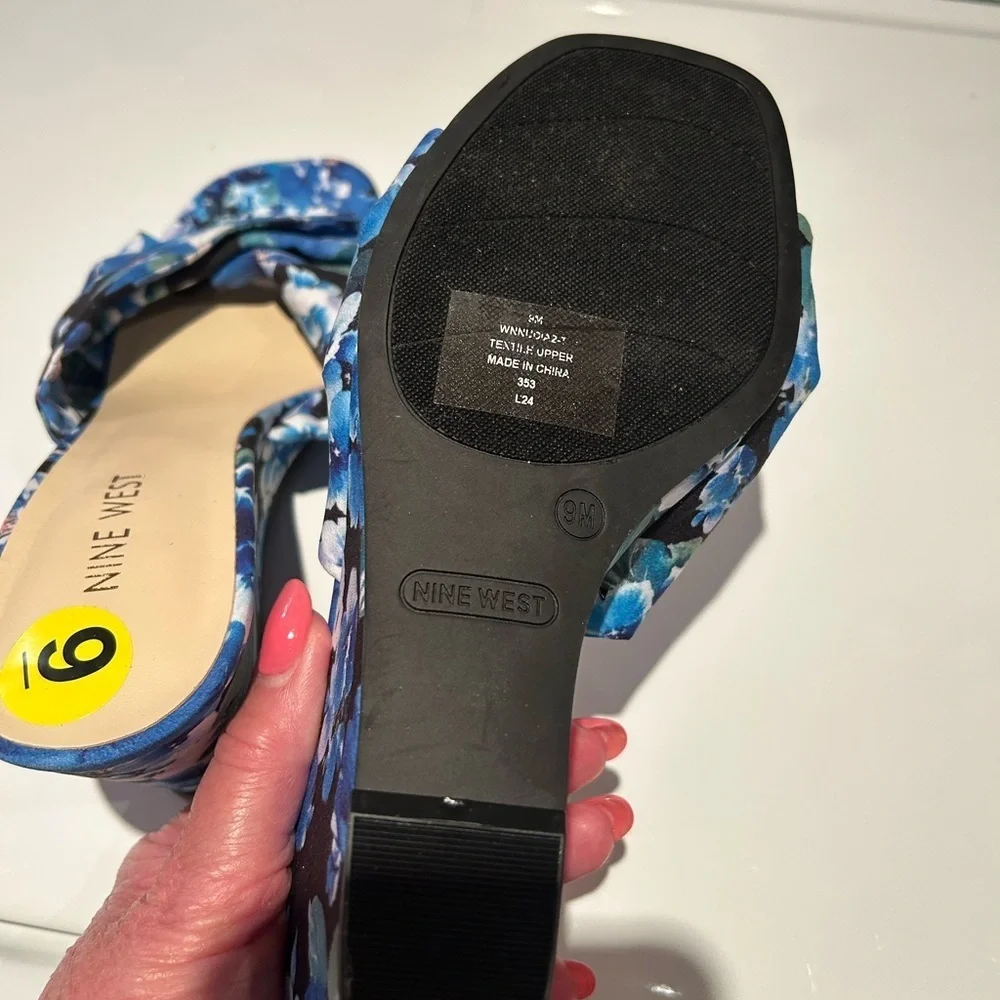 Nine West Blue Floral Women's Wedges